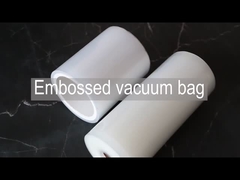 El almacenamiento de encargo del sello de vacío del PA del sellado caliente empaqueta el bolso grabado en relieve del sellador del vacío para la comida